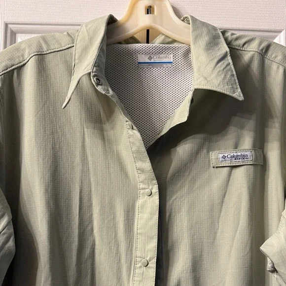NWT Columbia Sage Green PFG Omniwick shirt - Picture 3 of 3